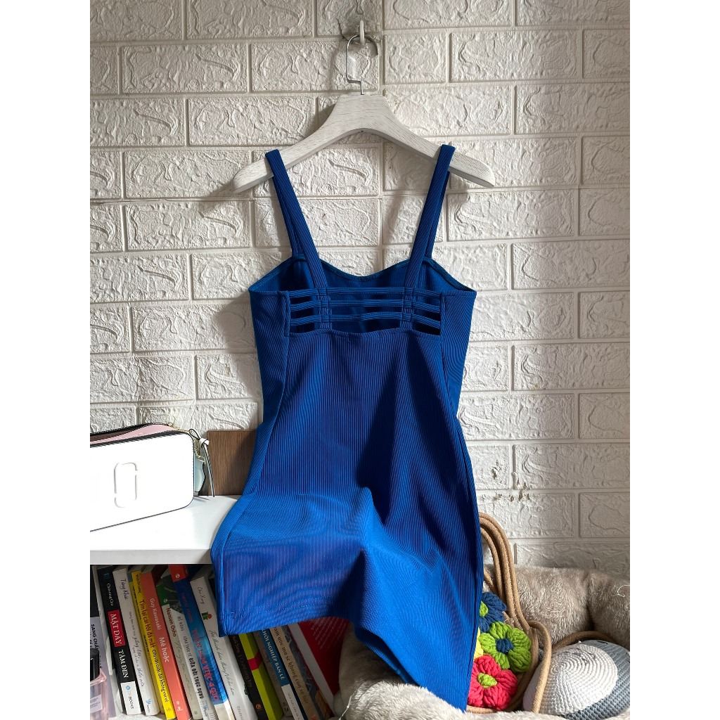 Đầm dây ôm body lưng đan dây