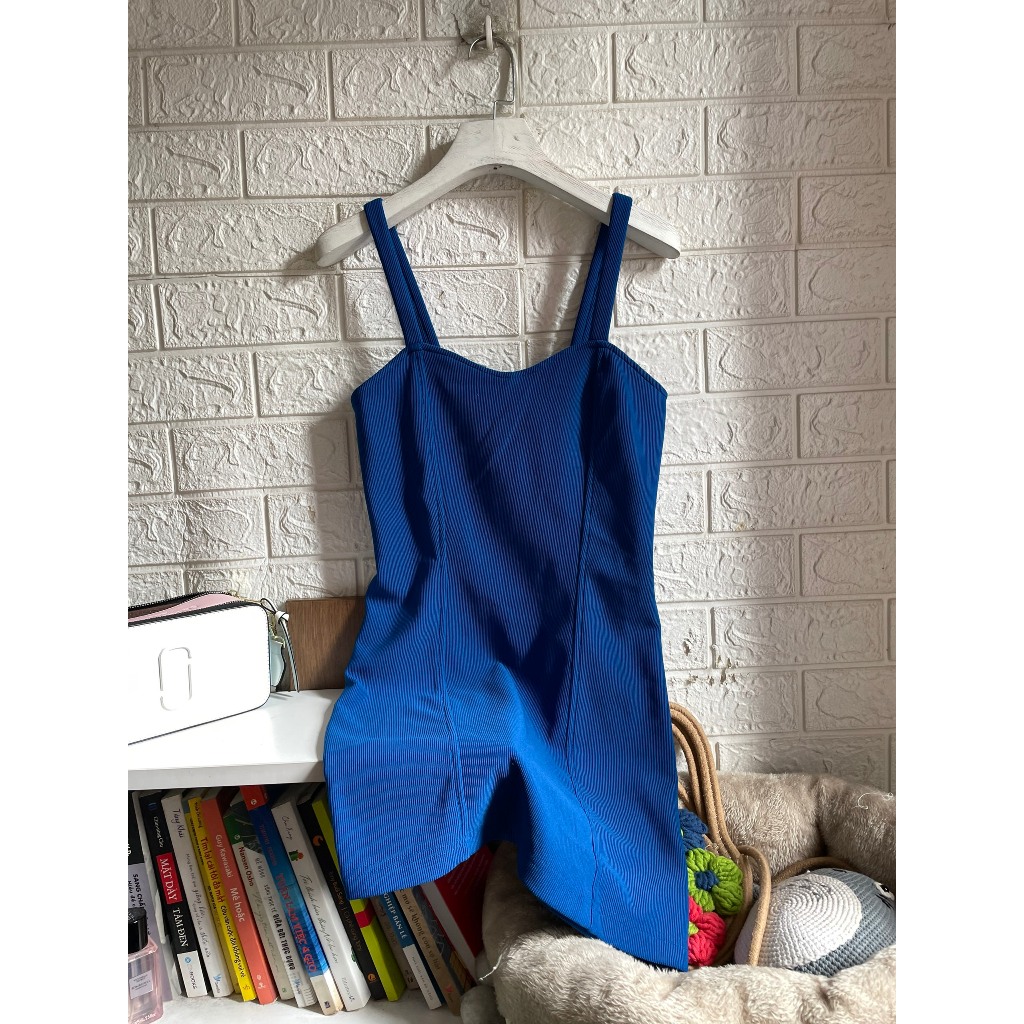 Đầm dây ôm body lưng đan dây