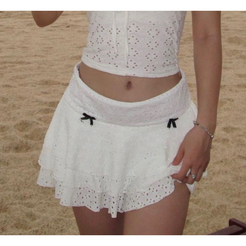 Chân váy xoè tầng đính nơ OHOH