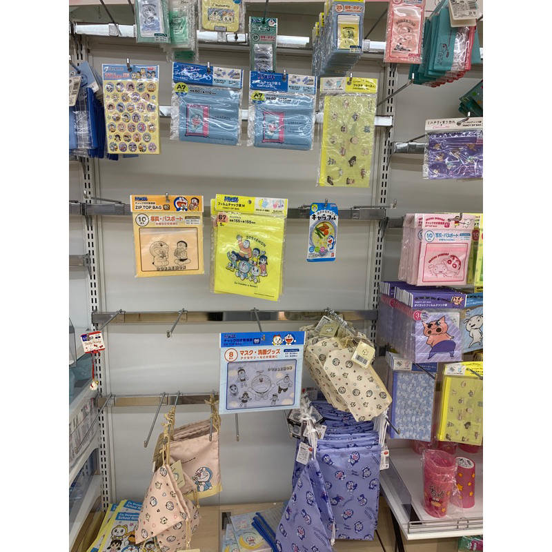 Túi zip Doraemon dễ thương x Daiso Nhật Bản
