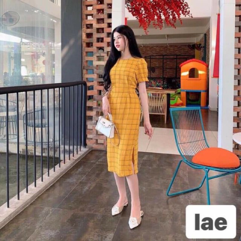 Pass Đầm midi caro tay phồng Quảng Châu cao cấp