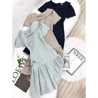 Đầm công sở bigsize Maihouse dáng ôm cổ chéo cách điệu đính cúc chất tapta thun phù hợp đi chơi cafe sang chảnh - D2845