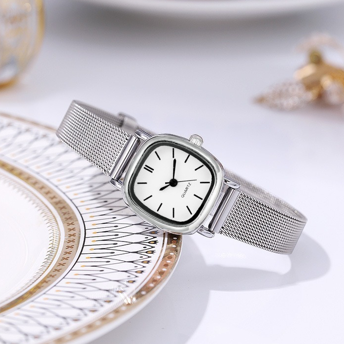 Đồng Hồ Đeo Tay Nữ Dây Kim Loại Mặt Vuông Thanh Lịch DH27
