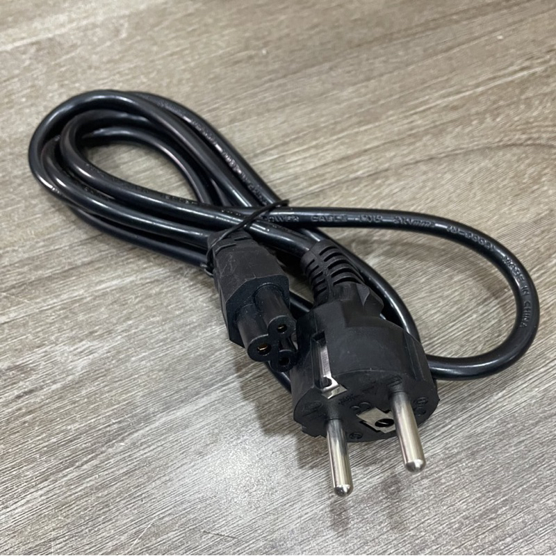 Dây Nguồn Laptop 1.5m phù hợp hầu hết adapter