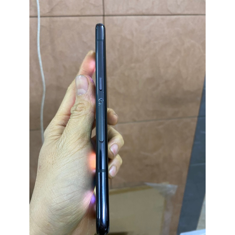 Điện thoại LG V50 THINQ bản hàn không nhận sim