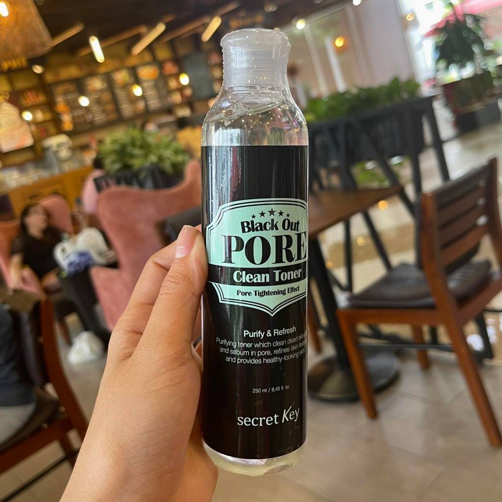Nước Hoa Hồng Secret Key Black Out Pore Clean Toner 250ML