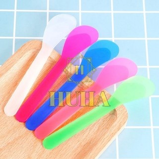 Que Nhựa Chuyên Dùng Trong Spa HUHA