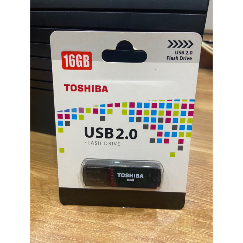 USB Toshiba 16GB