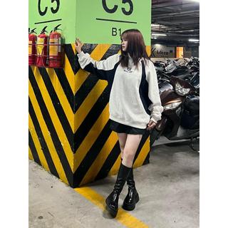 Áo Sweater Nỉ Tacat Phối BASIC Local Brand C6