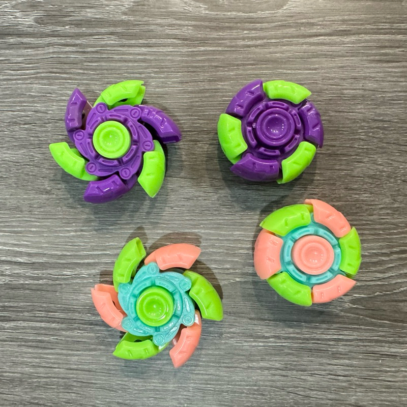 Spinner Cà Rốt 3D 4.7CM Spinner Củ Cải Đồ Chơi Trọng Lực Xả Stress Dạ quang