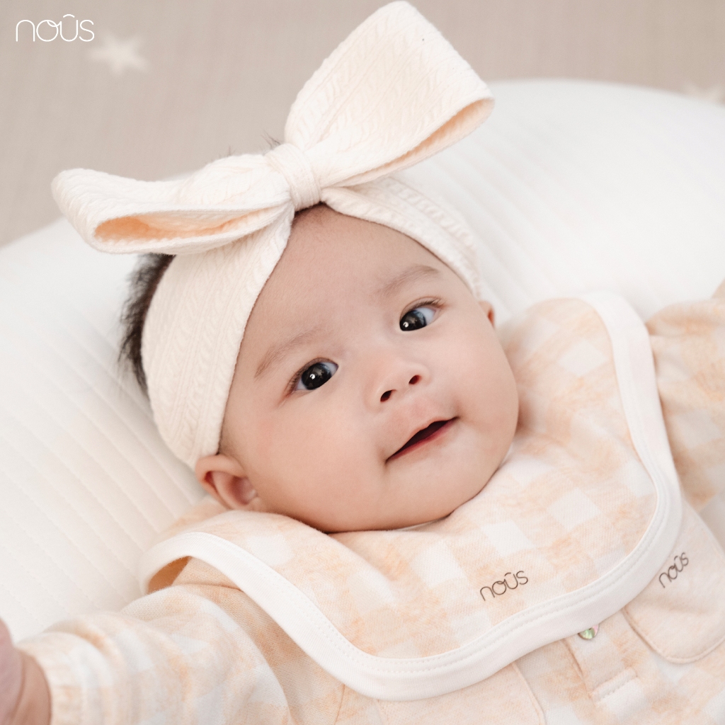 BDKT màu kẻ caro vàng/ xám ốp túi ngực