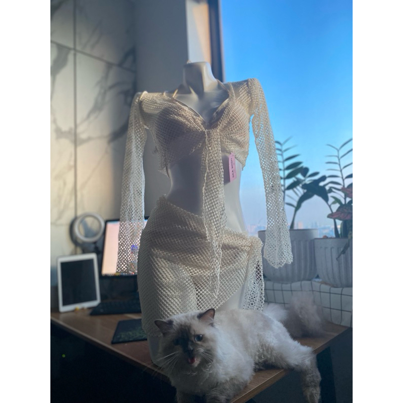 Set áo khác ngoài và khăn