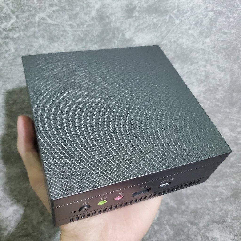 Mini pc chạy AMD Ryzen 7 2700u tích hơp GPU vega 10 rất mạnh làm văn phòng, xem phim 4k, youtube,  liên minh | izzygame
