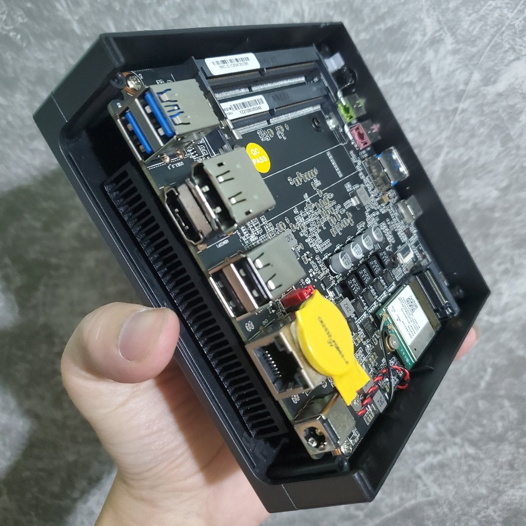 Mini pc chạy AMD Ryzen 7 2700u tích hơp GPU vega 10 rất mạnh làm văn phòng, xem phim 4k, youtube,  liên minh | izzygame