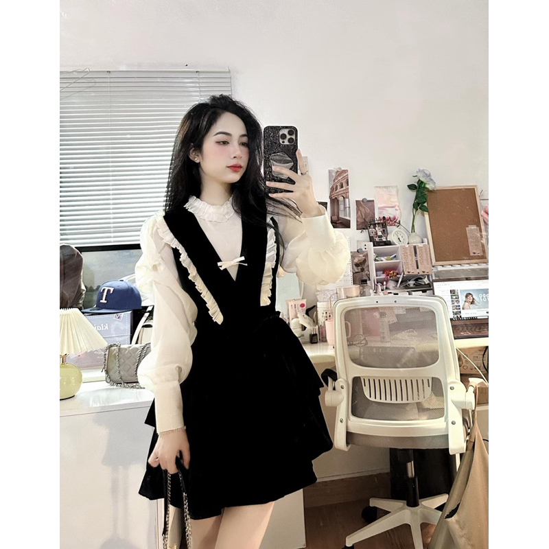 Váy nhung tay voan tiểu thư