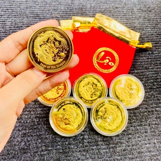 Đồng Xu Vàng Hình Con Rồng của Úc Kỉ Niệm , có kèm túi gấm Lộc Phúc làm quà tặng Tết 2024