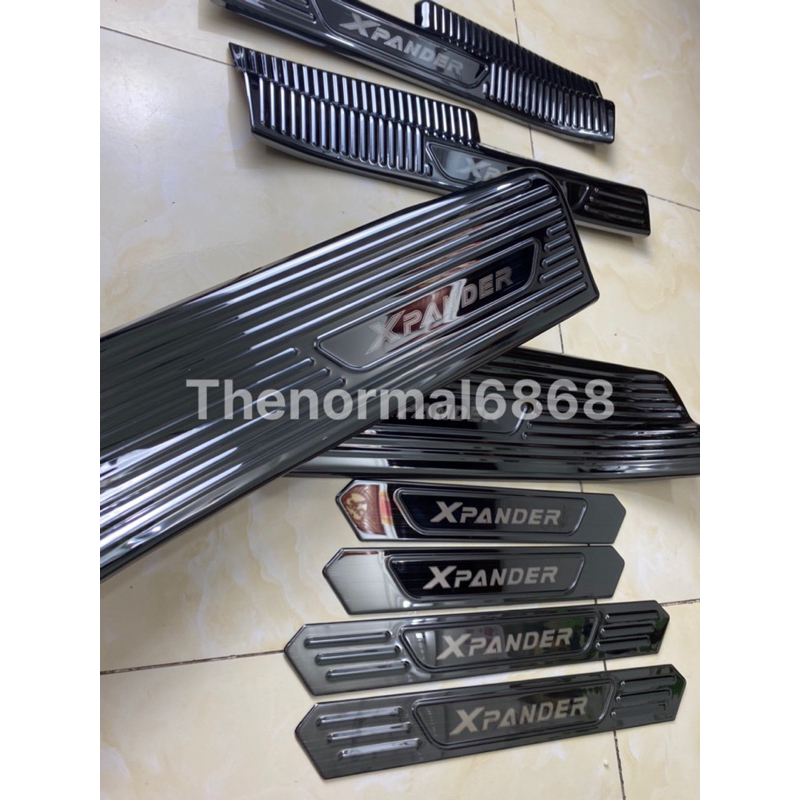 Ốp bậc chân, nẹp bước chân trong ngoài Xpander titan 2018-2024