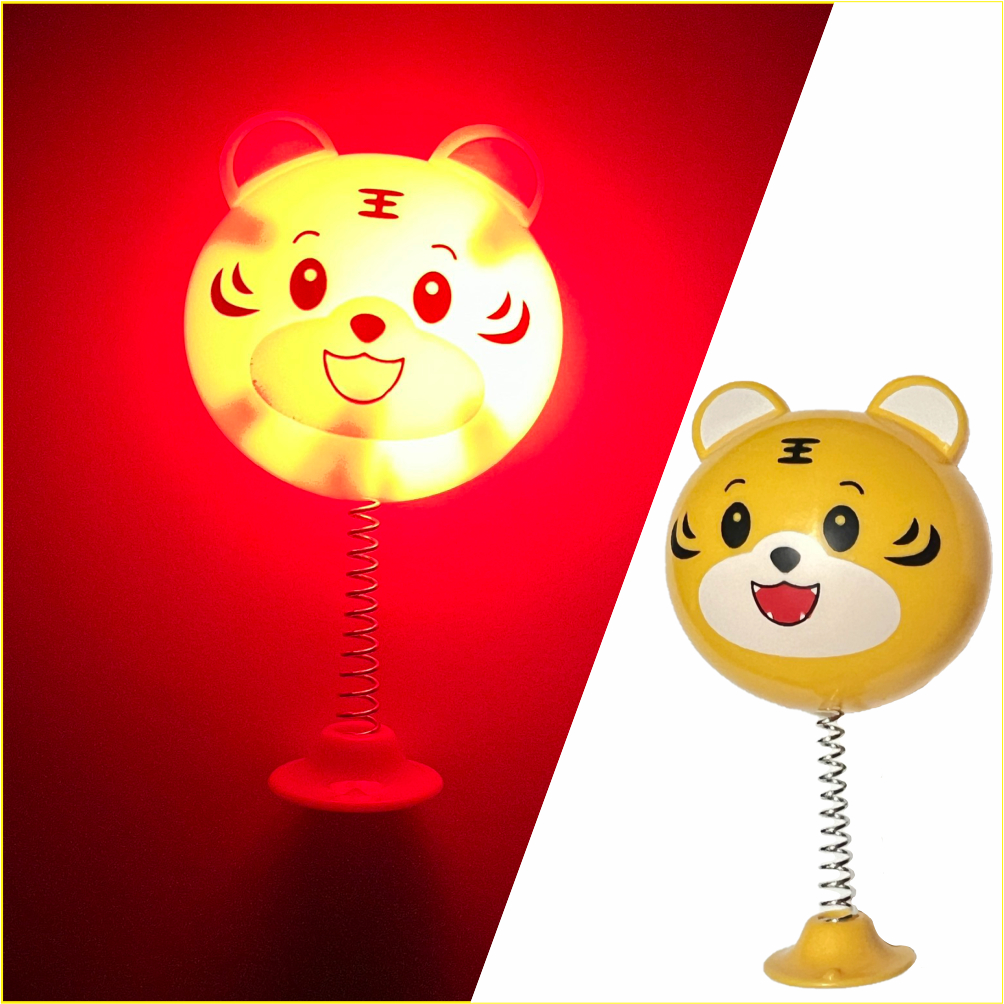 Gấu dâu, ếch, heo hồng, hổ con. Thú lò xo hoạt hình ngộ nghĩnh gắn mũ bảo hiểm, gắn xe máy, xe đạp, ô tô