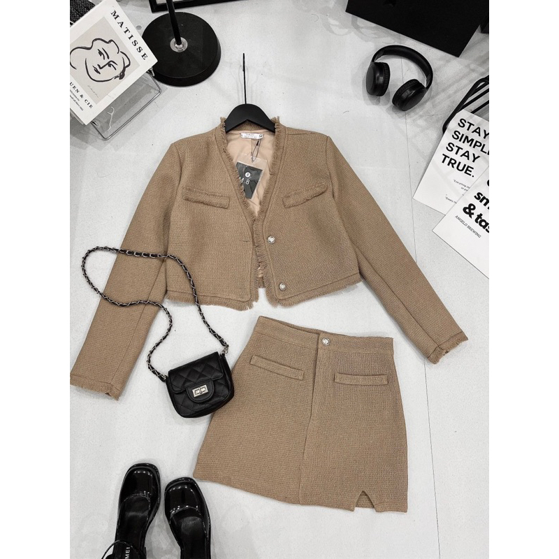 Set áo dạ tweed tua rua chân váy xẻ