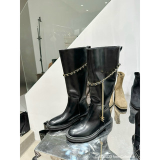Boot ống rộng dây xích cha.nel