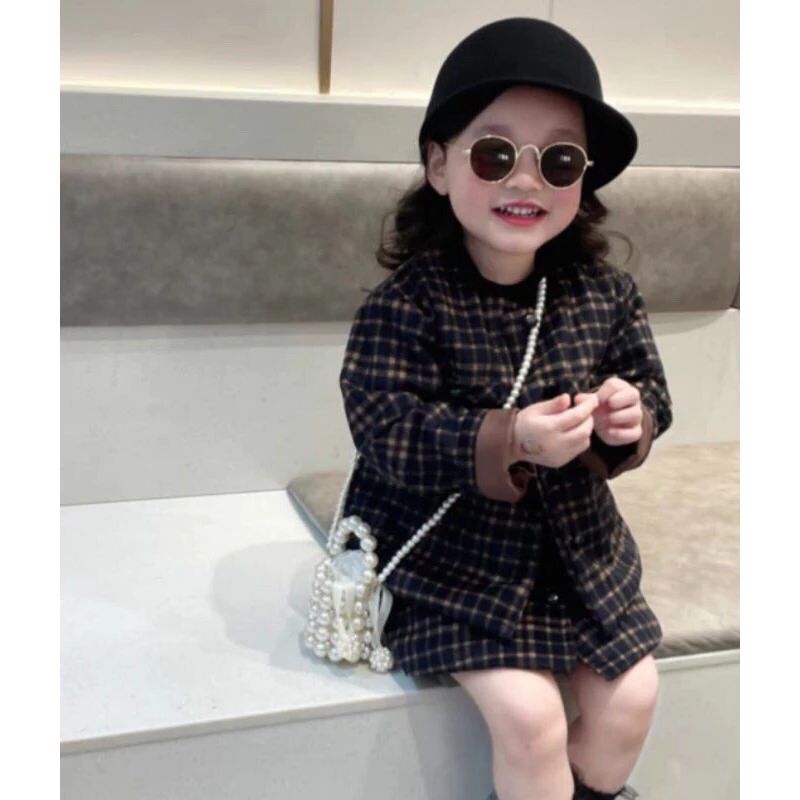 Túi Xách Tay Mini Kết Hạt Cườm Ngọc Trai Phối Bạc Đang Yêu Cho Bé