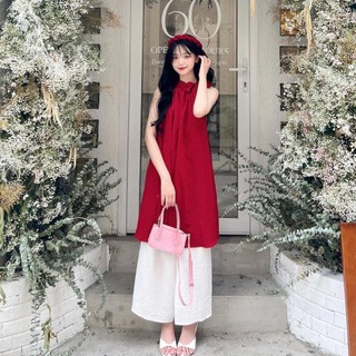 Set áo dài tết đỏ cổ yếm, áo dài cách tân cổ yếm nơ cổ kèm quần dài ống suông trắng thiết kế đi chơi đi tiệc