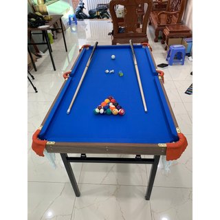 Bàn bida mini kích thước d144 x r74 x c75cm chân gấp gọn, bóng sứ 38mm, 2 gậy dài 1m2