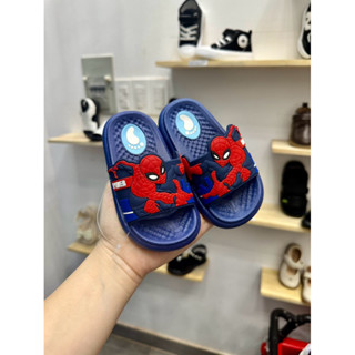 Dép lê quai ngang cho bé trai hình các nhân vật siêu anh hùng