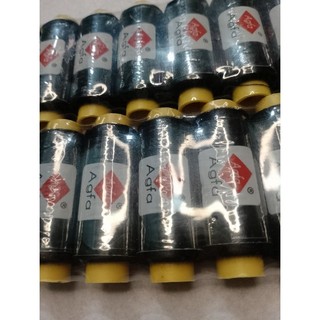 2 ống Chỉ may agfa (Trắng /Đen)