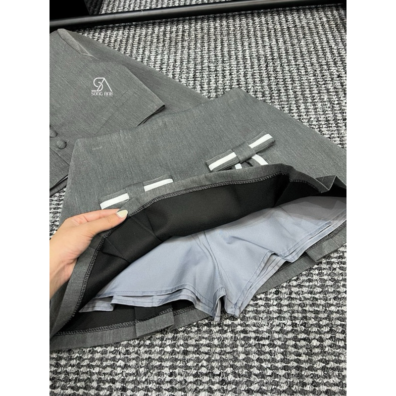 Set vest khuy bọc kèm chân váy nơ