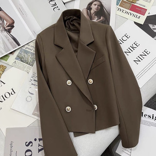 áo blazer dáng ngắn