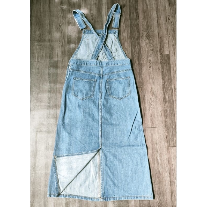 Yếm jean G U - Cambo dư xịn