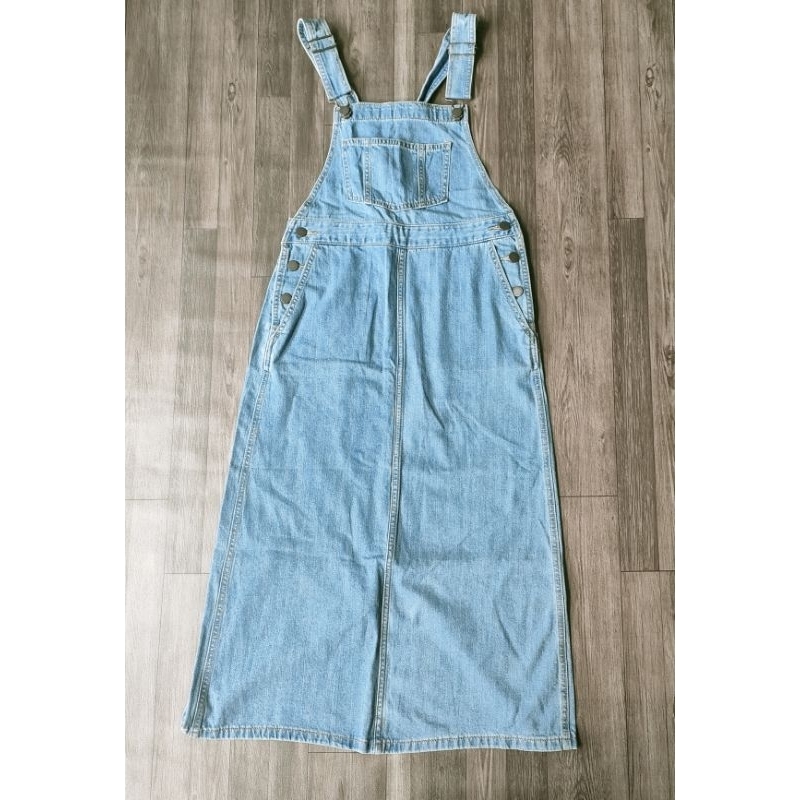 Yếm jean G U - Cambo dư xịn