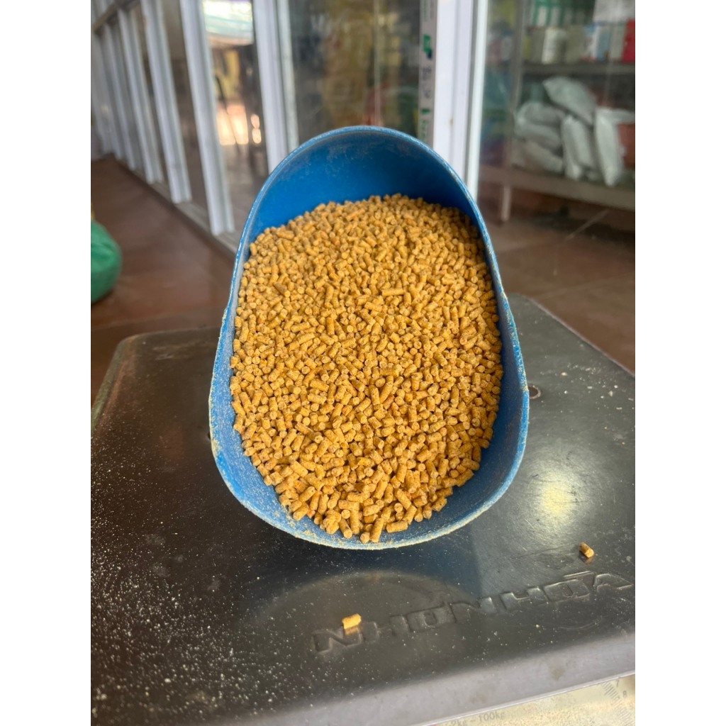 CÁM VIÊN CHO GÀ VỊT CHIM