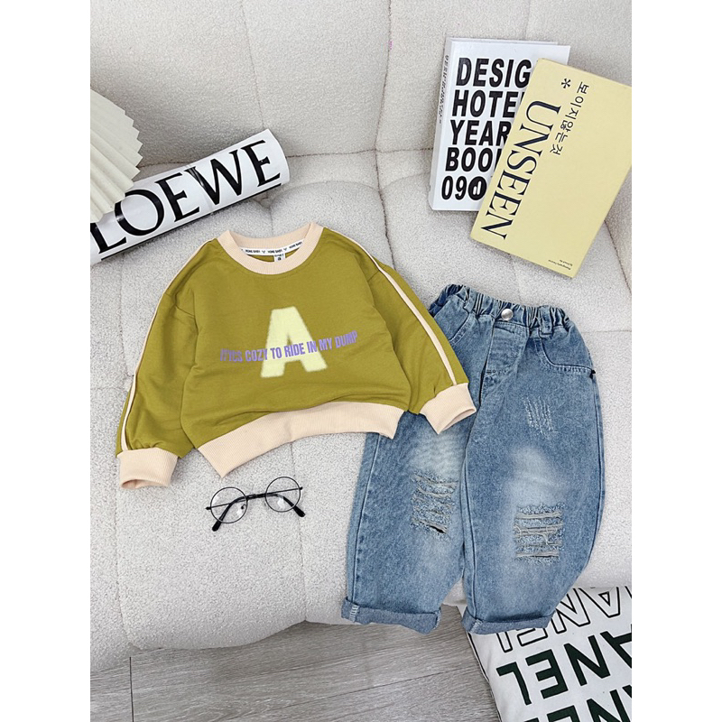 Bộ chữ A quần jean bé trai