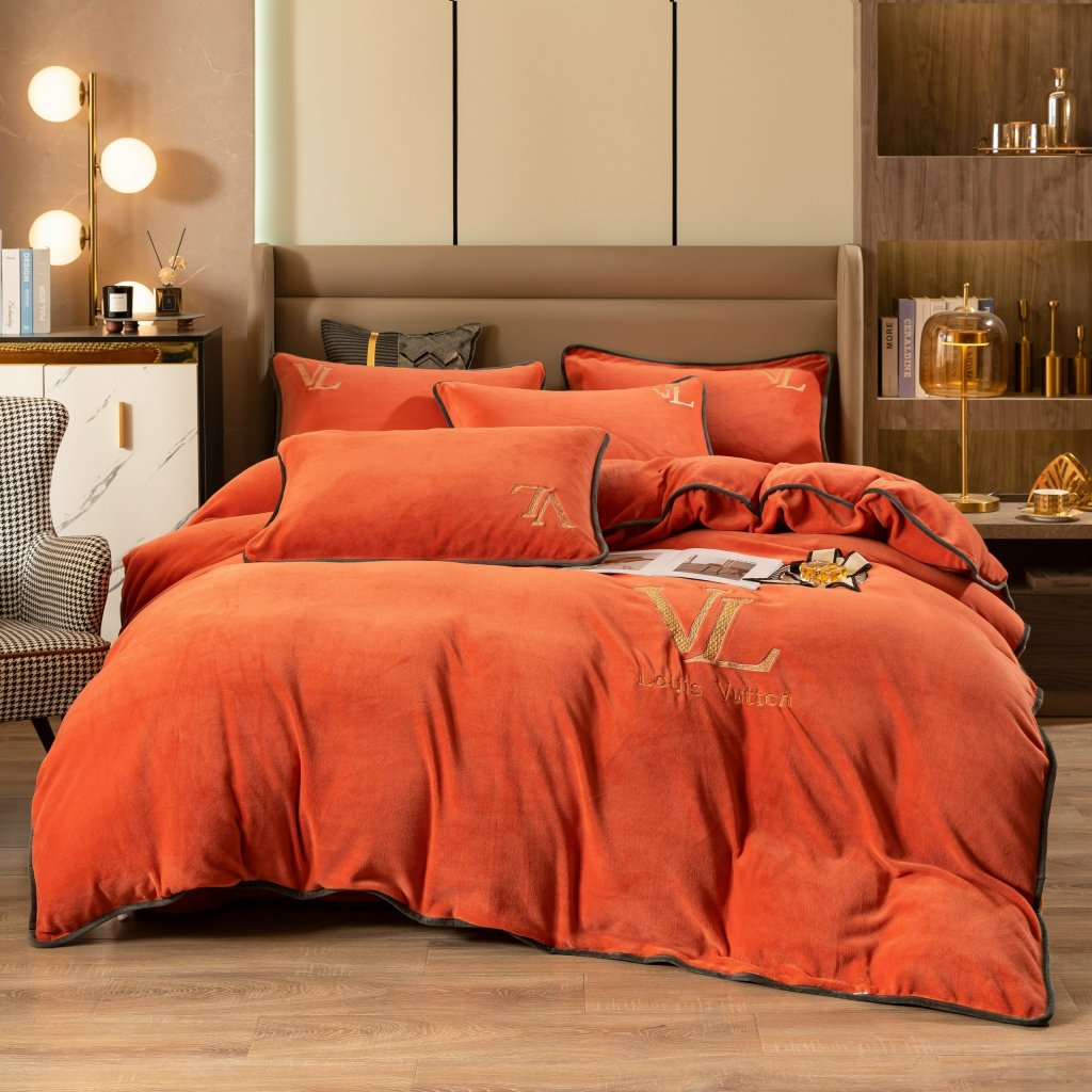Bộ chăn ga gối nỉ nhung LV sang trọng, ấm áp mùa đông, vỏ chăn lồng ruột