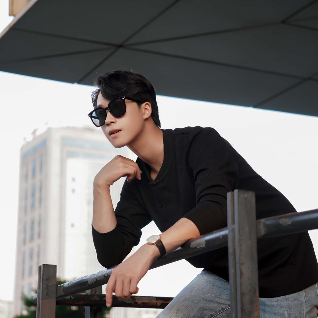 Áo thun nam dài tay cổ henley 360Boutique áo thun basic hai màu trắng đen - ATDOL329