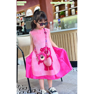 Bộ cách tân gấu dâu ba lỗ cực mát cho bé gái