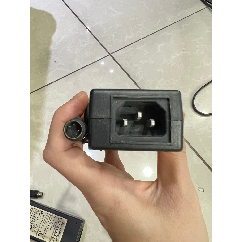 NGUON ADAPTER 12V 5V 2A 6 PIN 6 CHÂN KIM, 4 CHÂN KIM NGUON BOX 350