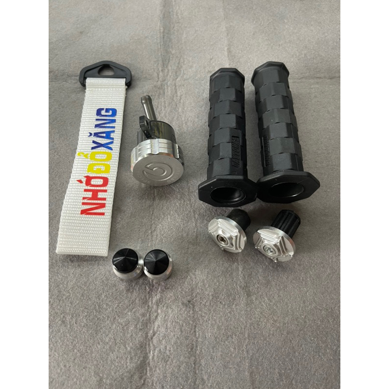 Combo 5 món phụ kiện xe máy