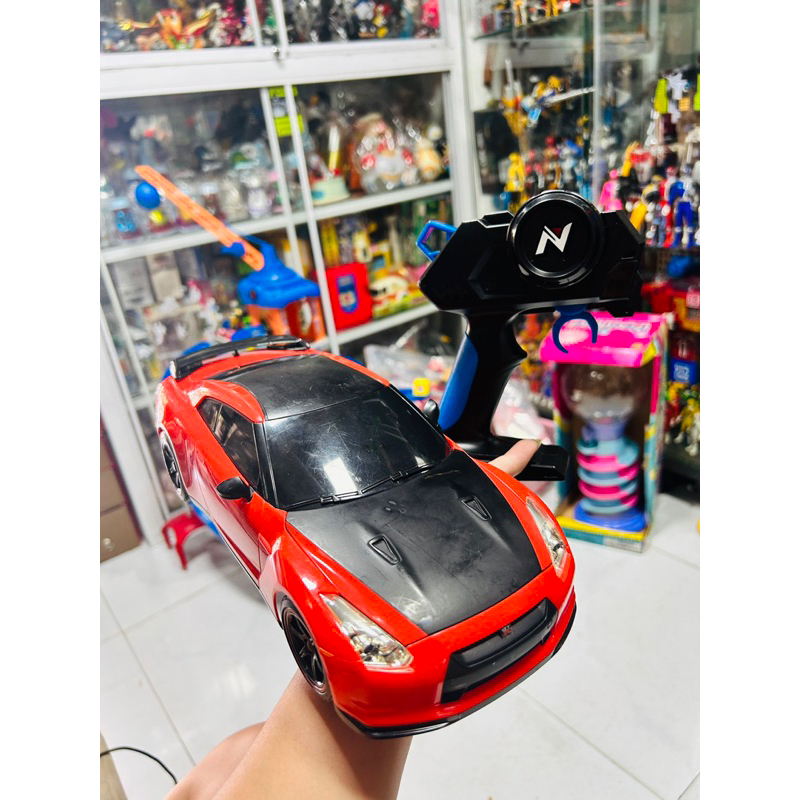 Xe điều khiển Toy State Nikko RC Street Cars Nissan GT-R R-35 1:16 Scale