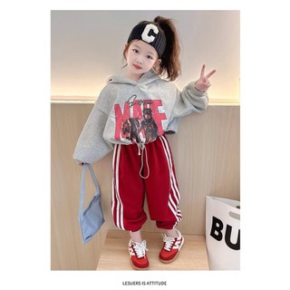 Set bộ thu đông quần sọc thể thao cho bé
