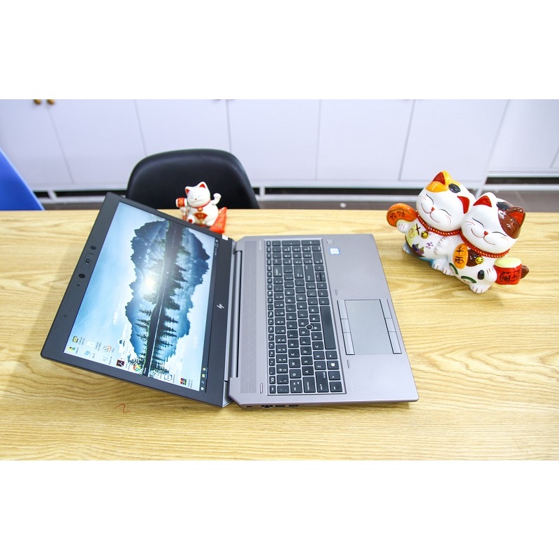 HP ZBOOK 15 G5 CORE I7 8850H RAM 32G SSD 512G 15.6INCH FHD VGA P2000