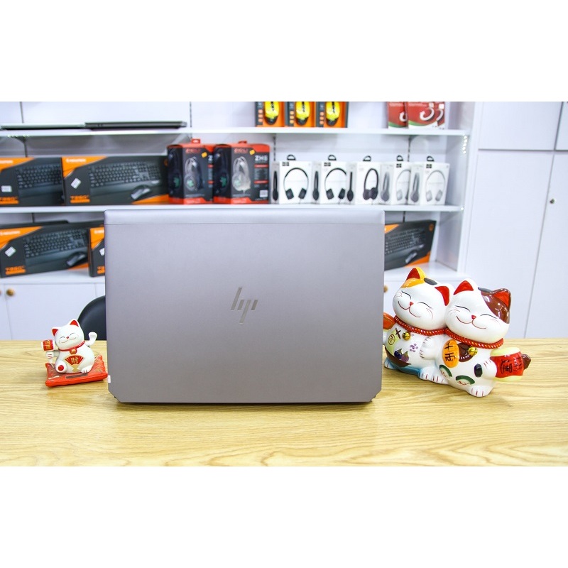 HP ZBOOK 15 G5 CORE I7 8850H RAM 32G SSD 512G 15.6INCH FHD VGA P2000