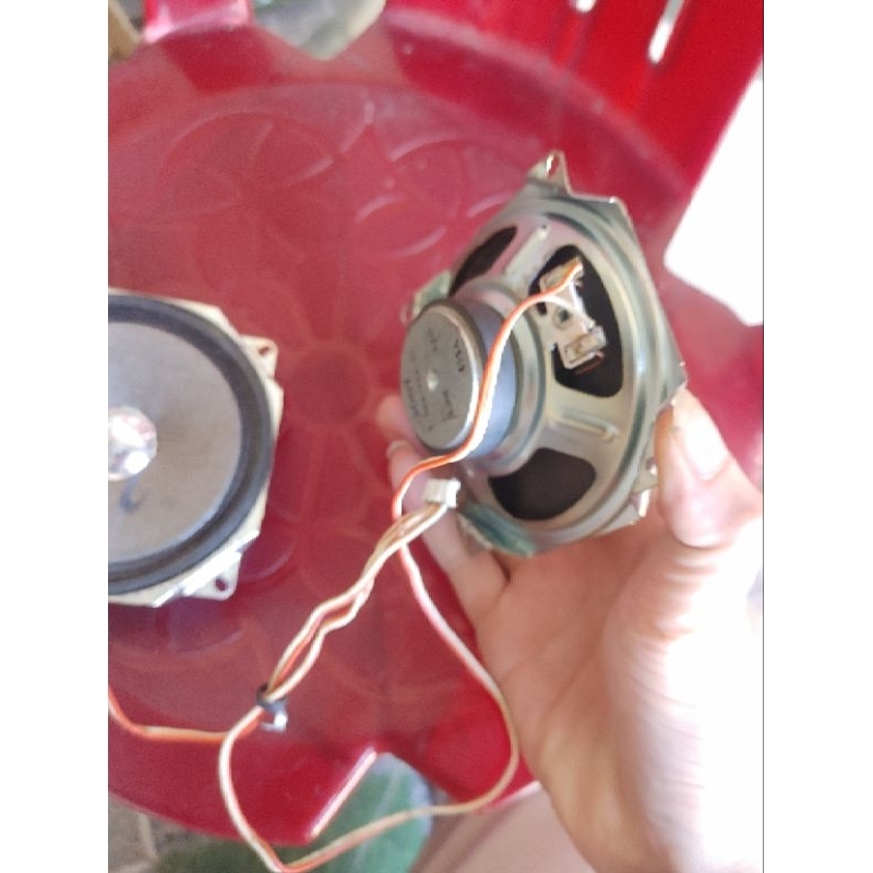 1 cặp loa tháo đài sony