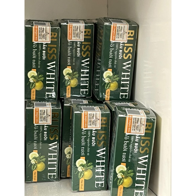 tinh dầu bưởi Bliss white