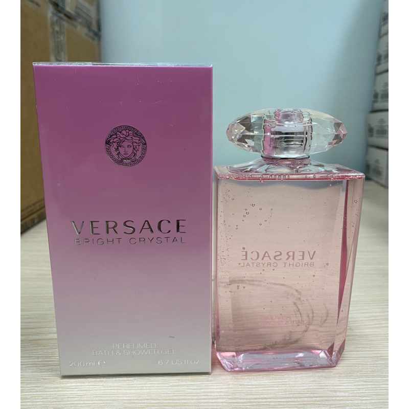 Sữa Tắm gội toàn thân versace bright Crystal 200ml Full box