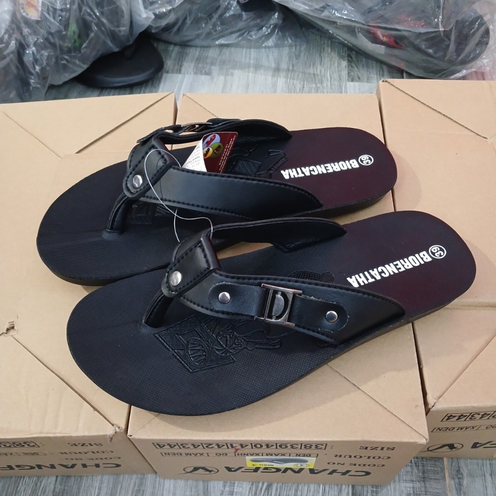 Dép kẹp nam đơn giản da PU- at, thiết kế sang chảnh đẹp cho nam.