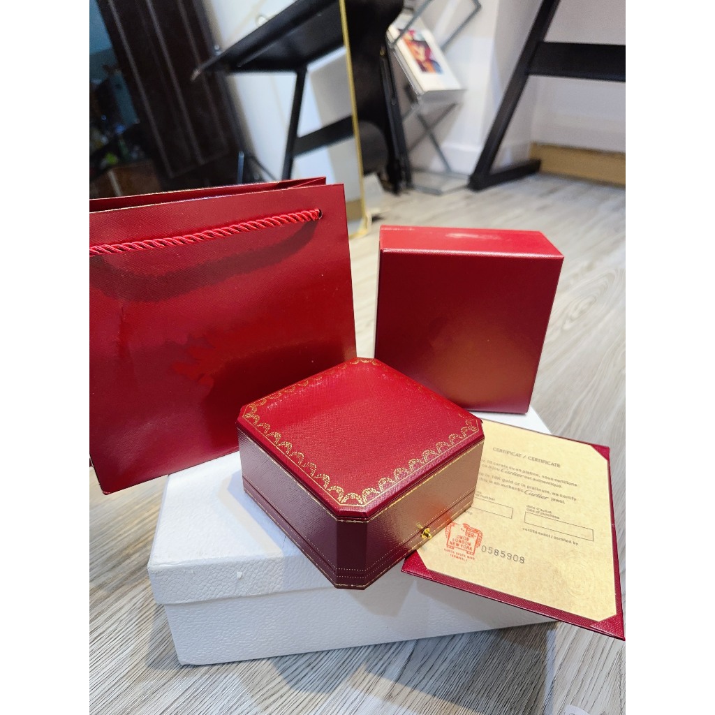 Set Hộp Đựng Trang Sức Vòng Tay - Dây Chuyền - Hoa Tai & Nhẫn Thương Hiệu Car-Tier