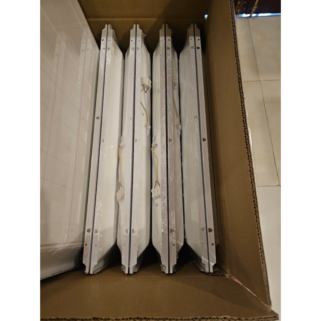 Đèn Panel 60*60CM 48w cho trần thả , trần cài . Bảo Hành 2 năm đổi mới